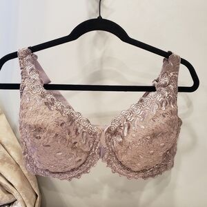 Sz 42D Taupe Amoureuse Front-closure Underwire Bra